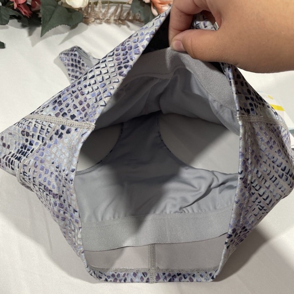 NWT Zella [ Medium ] Live‎ In Racerback Bra in Blue Celestial Serpent Print - Picture 7 of 12